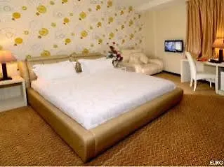 Hotel Tebrau Ct Johor Bahru 3*,